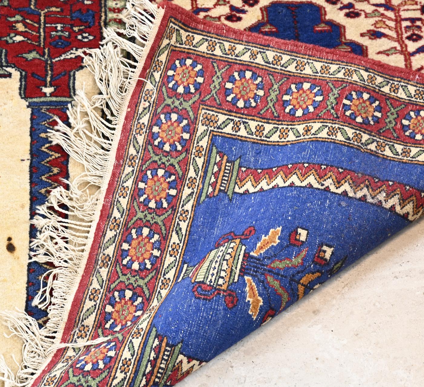 Old Persian rug - Image 3 of 3
