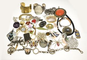 Lot of various jewelry