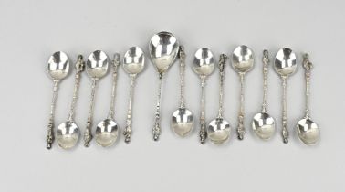 Lot of silver spoons with apostles, 13x