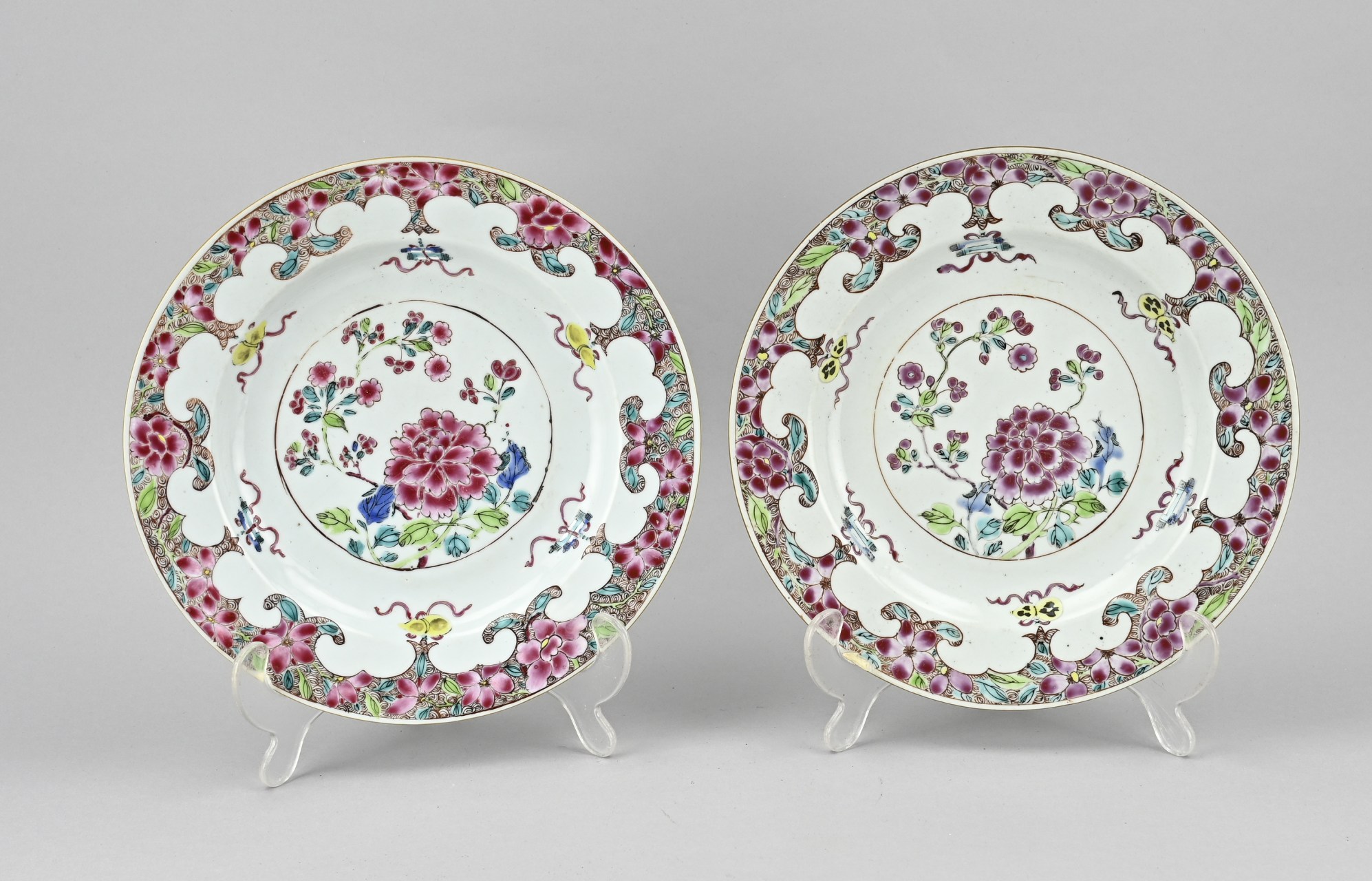 2x Chinese fam. rose saucer Ã˜ 23 cm.