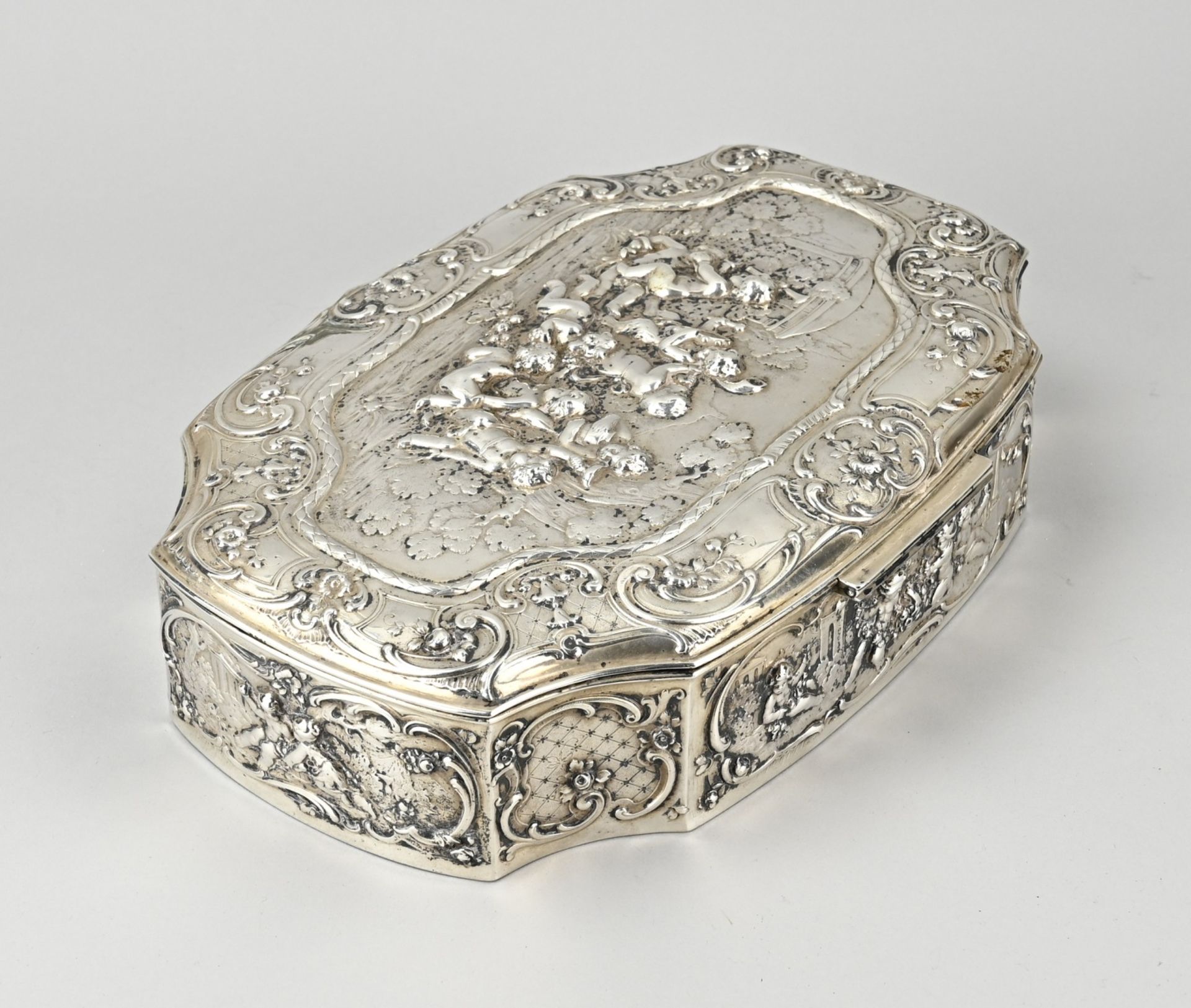 Silver box (drum) - Image 2 of 2