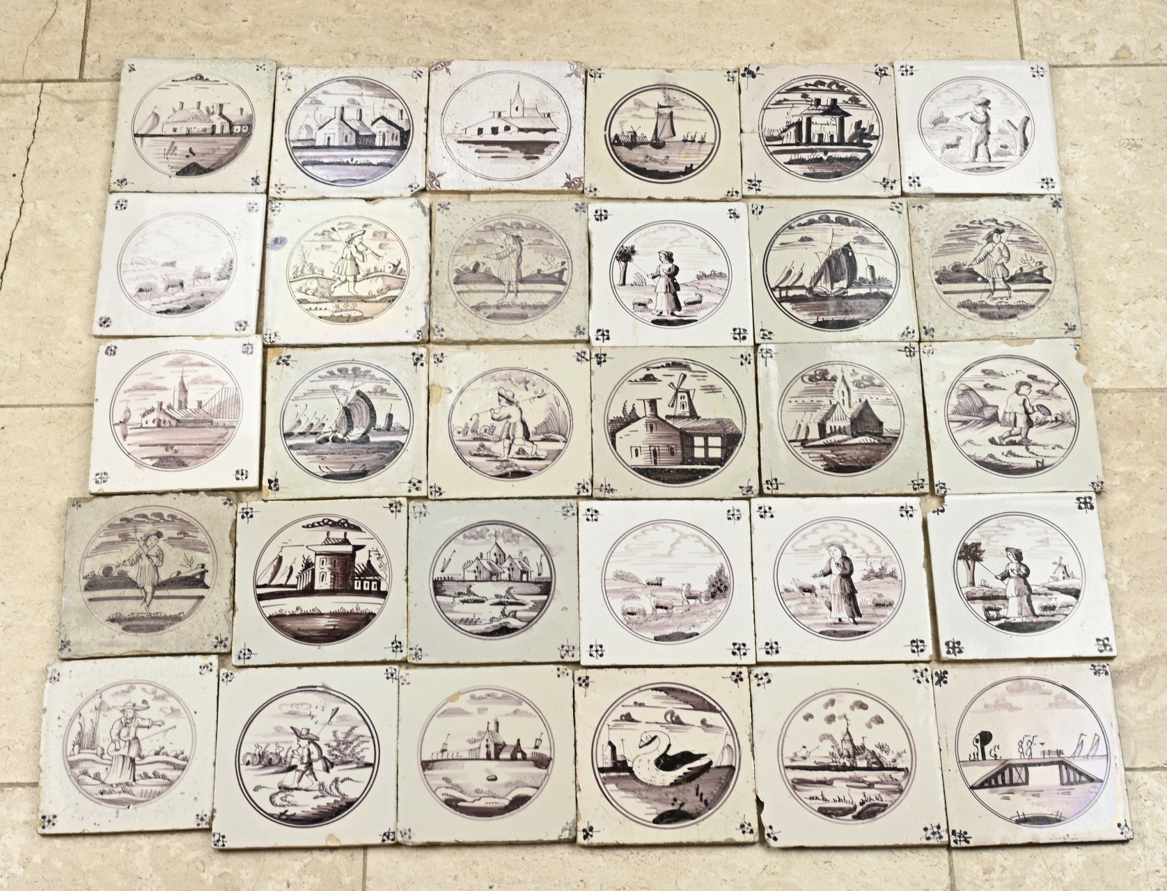 Lot of Frisian landscape tiles (30 pcs.)