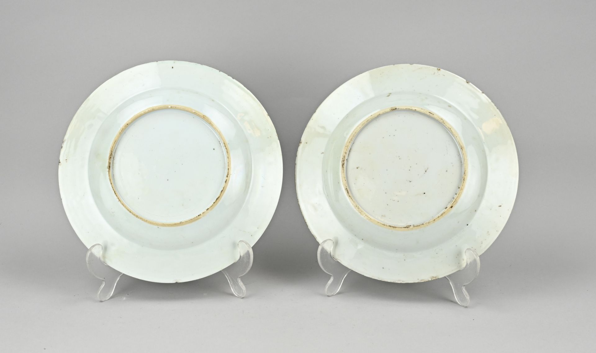 Two Chinese plates Ã˜ 23 cm. - Image 2 of 2