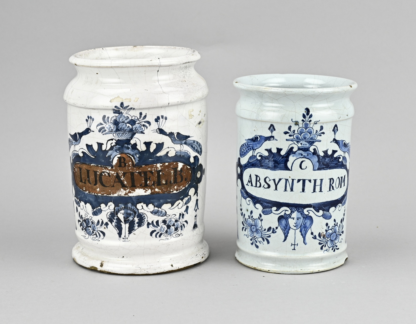 2x Apothecary jar