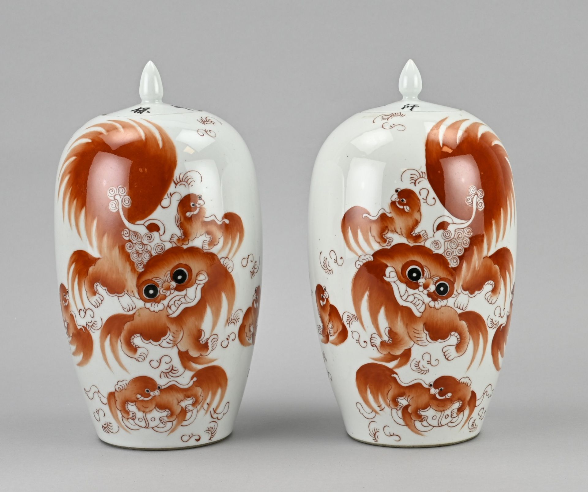 2x Chinese vase, H 28 cm.