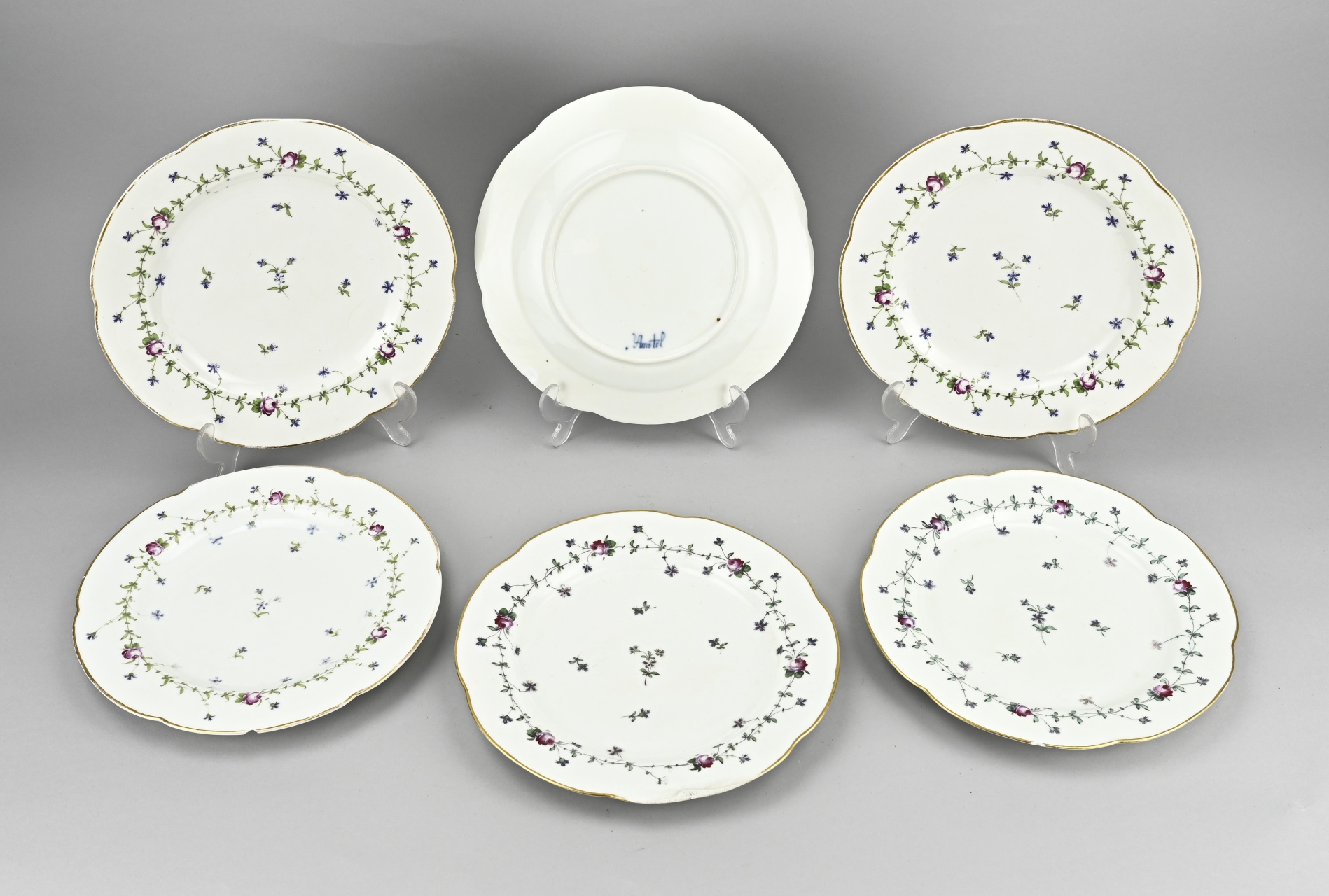 Six Amstel plates