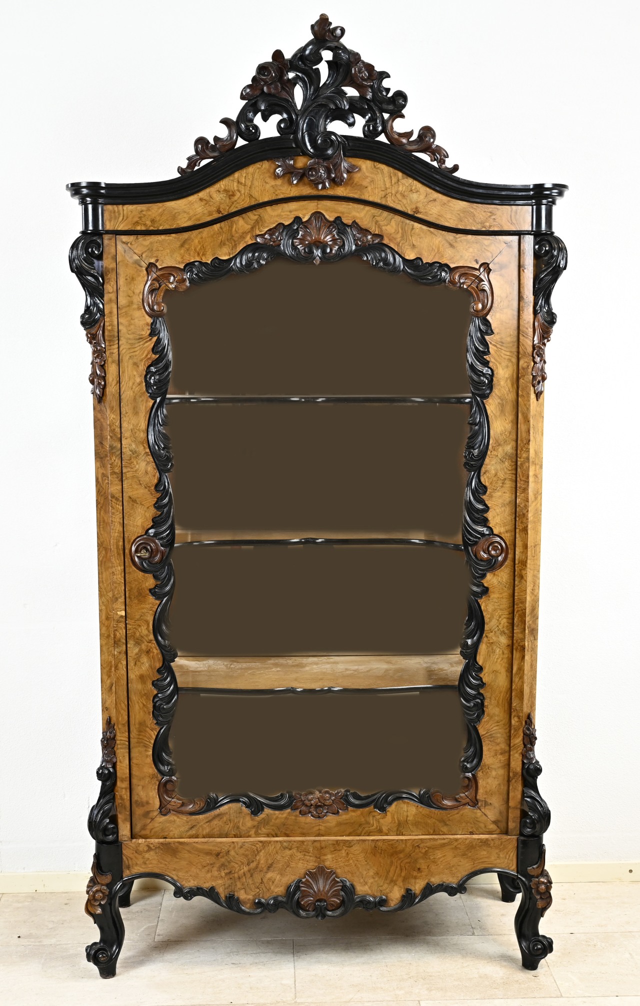 Willem III display cabinet. 1860