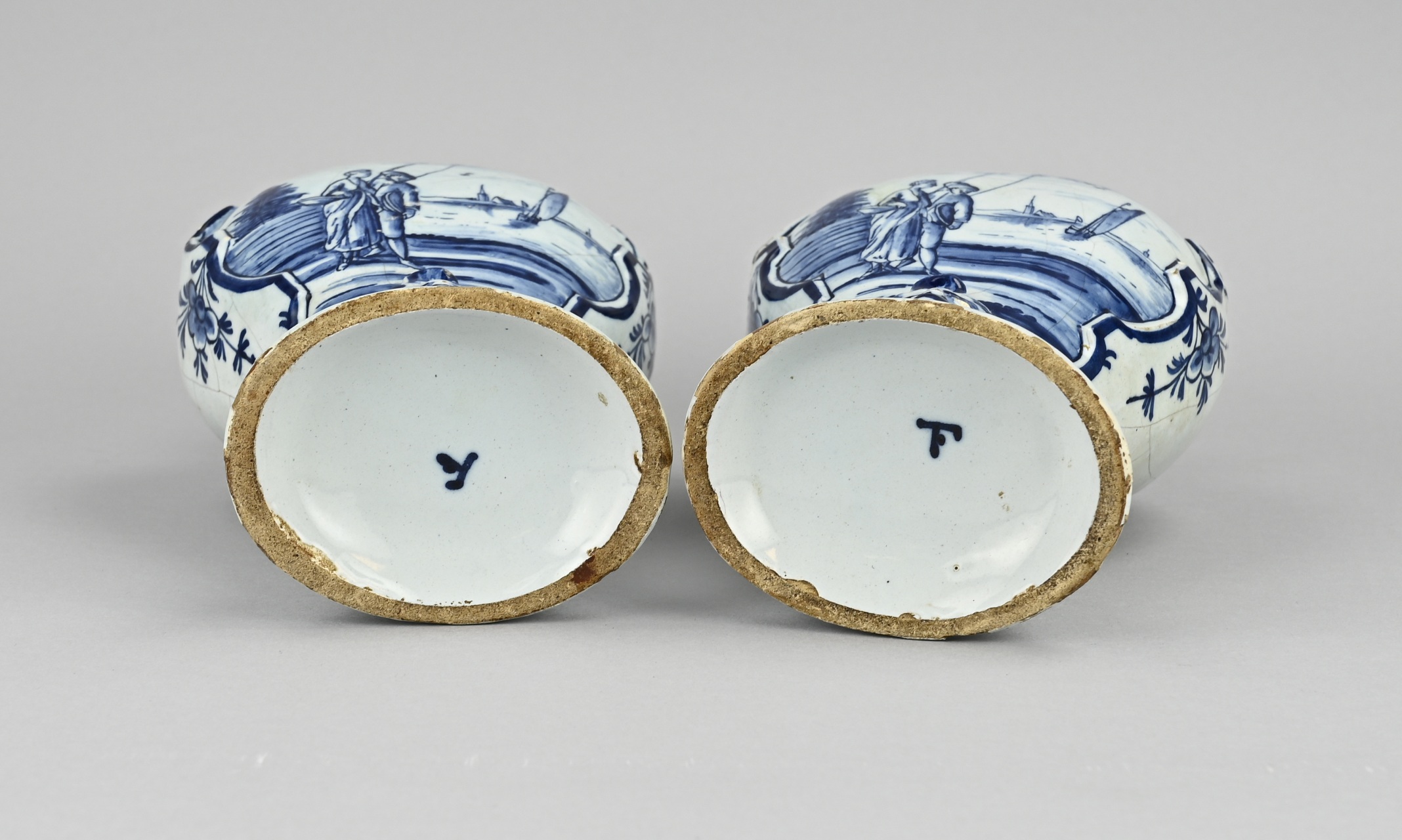 2x Delft vase, H 24 cm. - Image 3 of 3