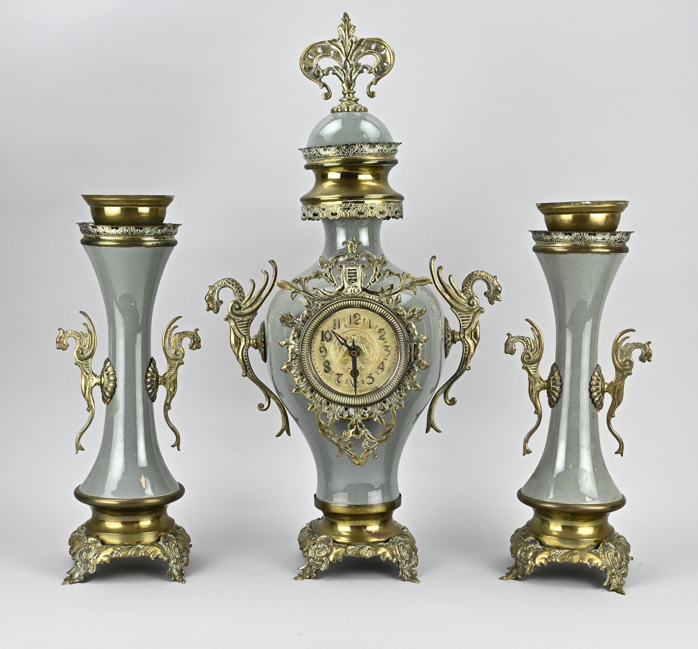 Clock set, 1900