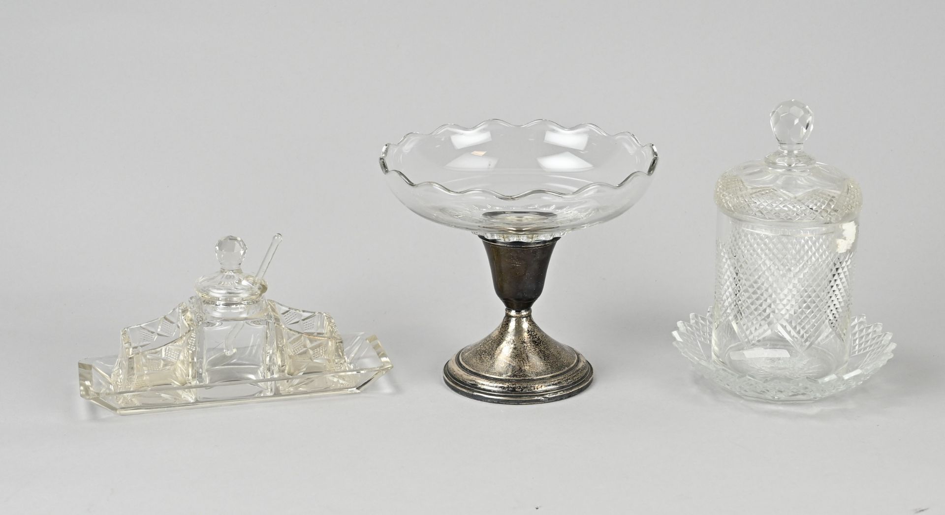 Lot of antique glassware (3x)