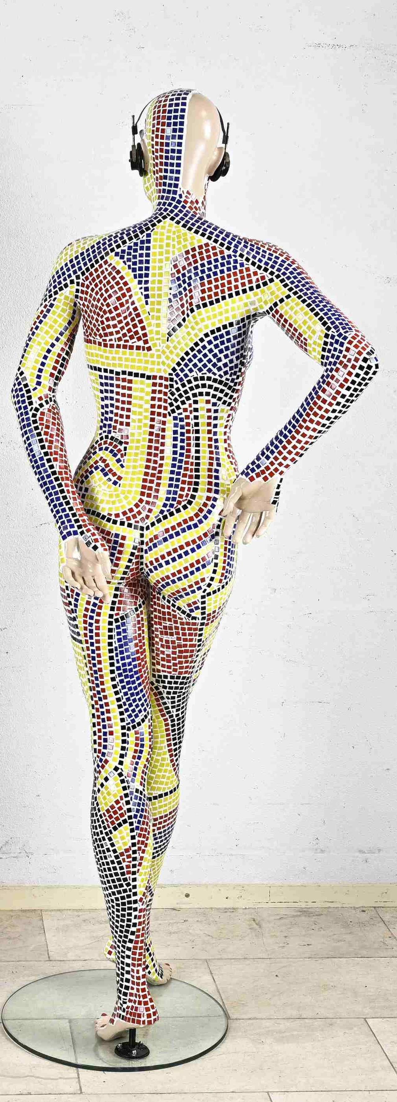 Pop Art mannequin - Image 3 of 3