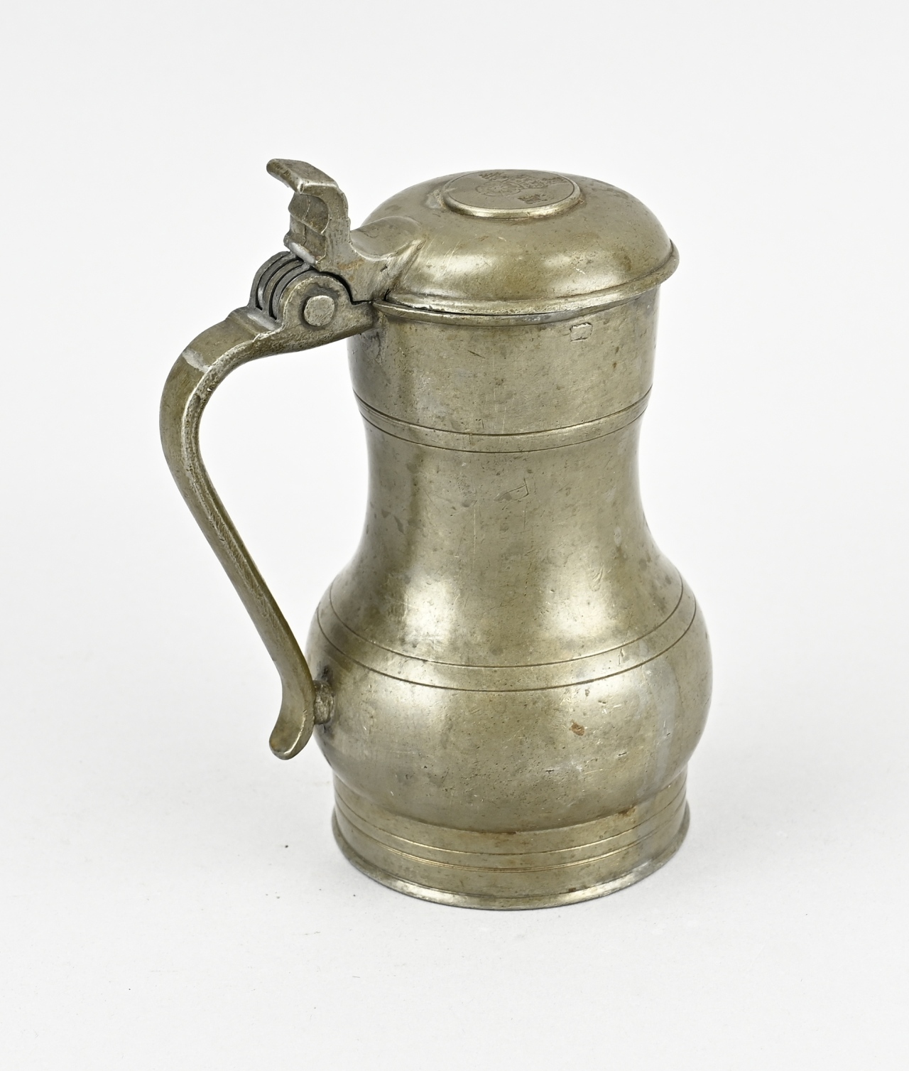 Antique pewter Rembrandt jug - Image 2 of 4