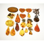 Lot of amber/copal