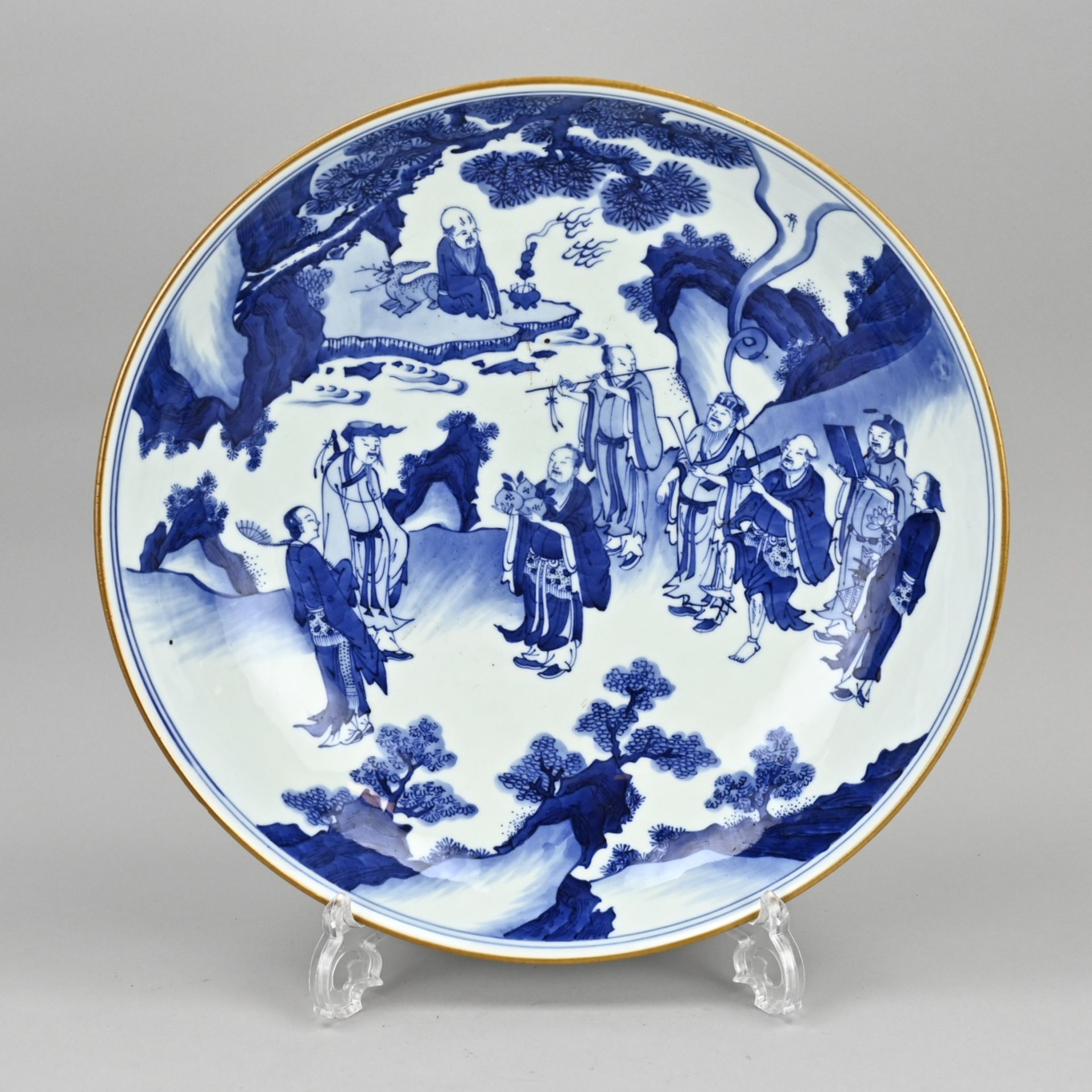 Chinese plate Ã˜ 36.3 cm.