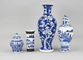 4x Chinese vase