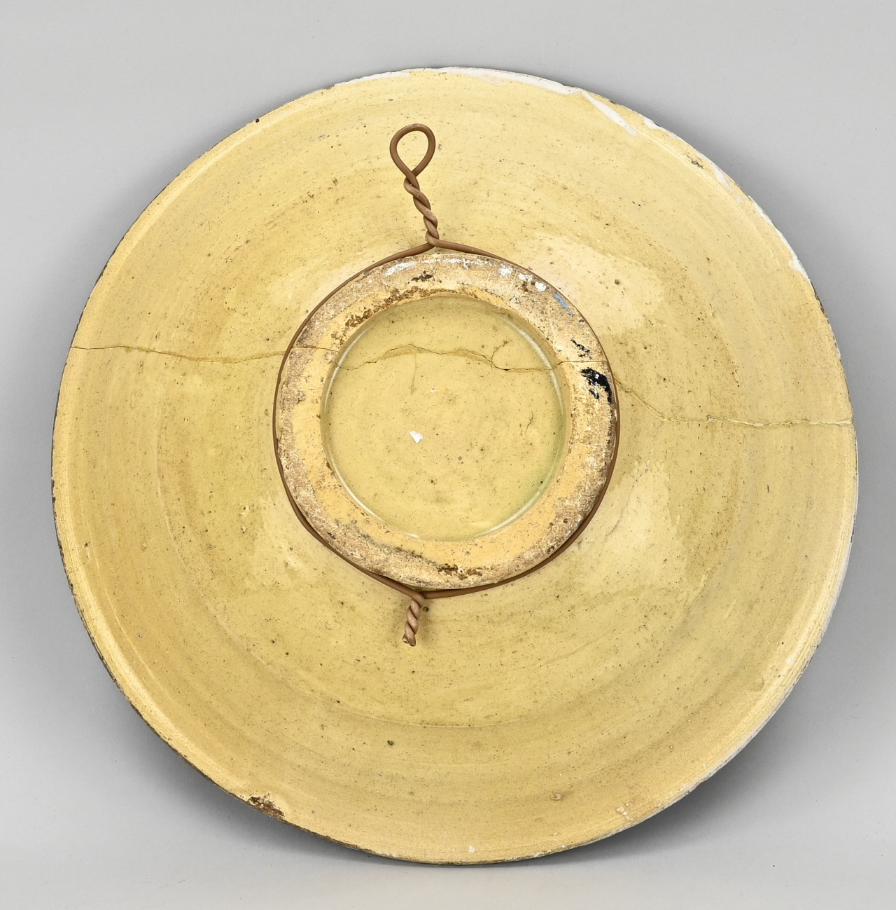 Antique Frisian dish with saying Ã˜ 36.5 cm. - Image 2 of 2