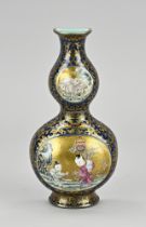 Chinese wall vase, H 20 cm.