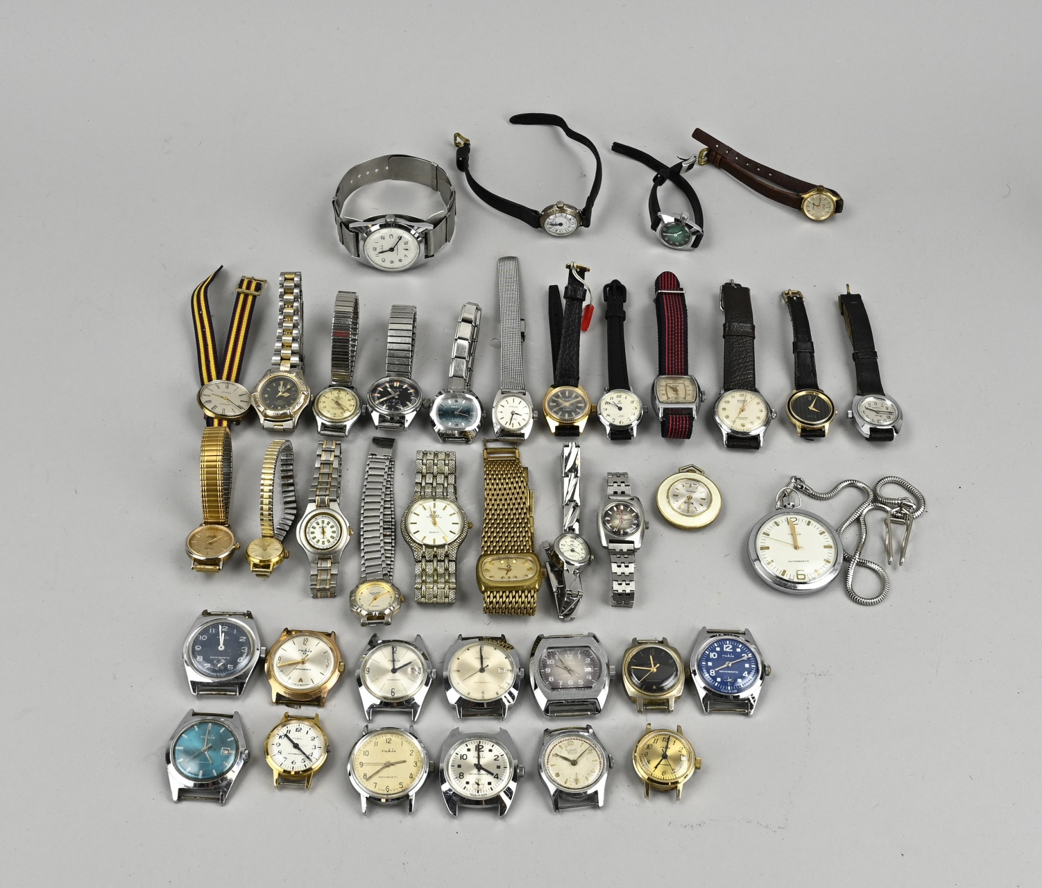 Large lot of watches