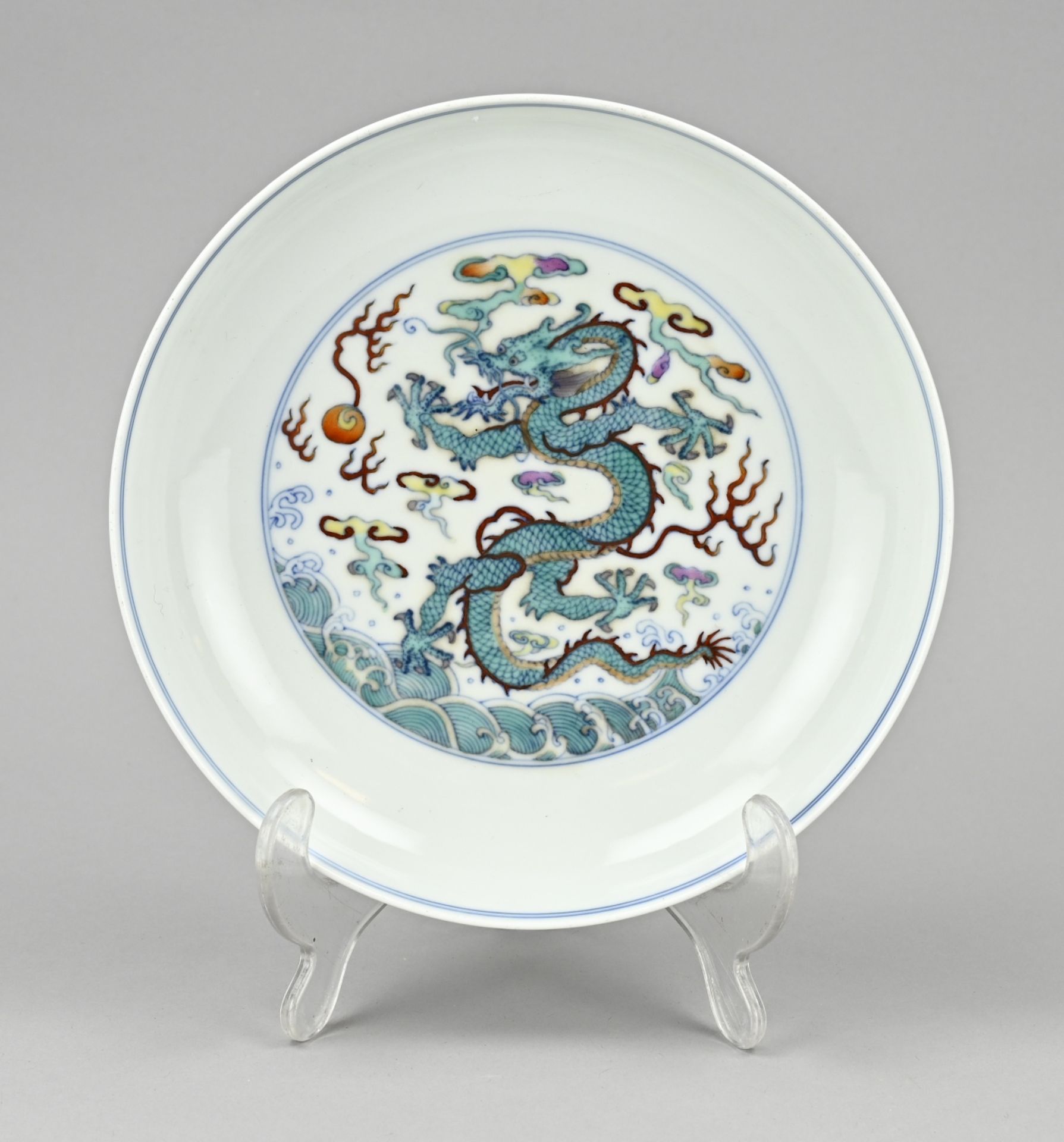 Chinese Ducai style plate Ã˜ 19.3 cm.