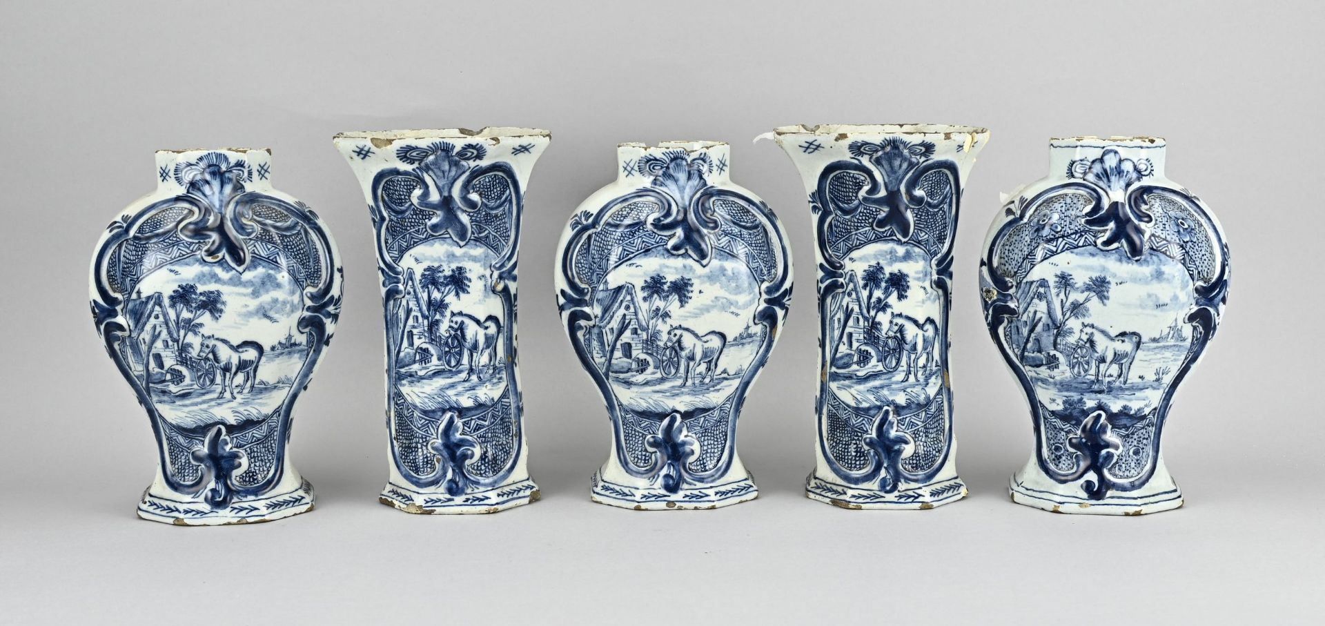 5-piece Delft cabinet set