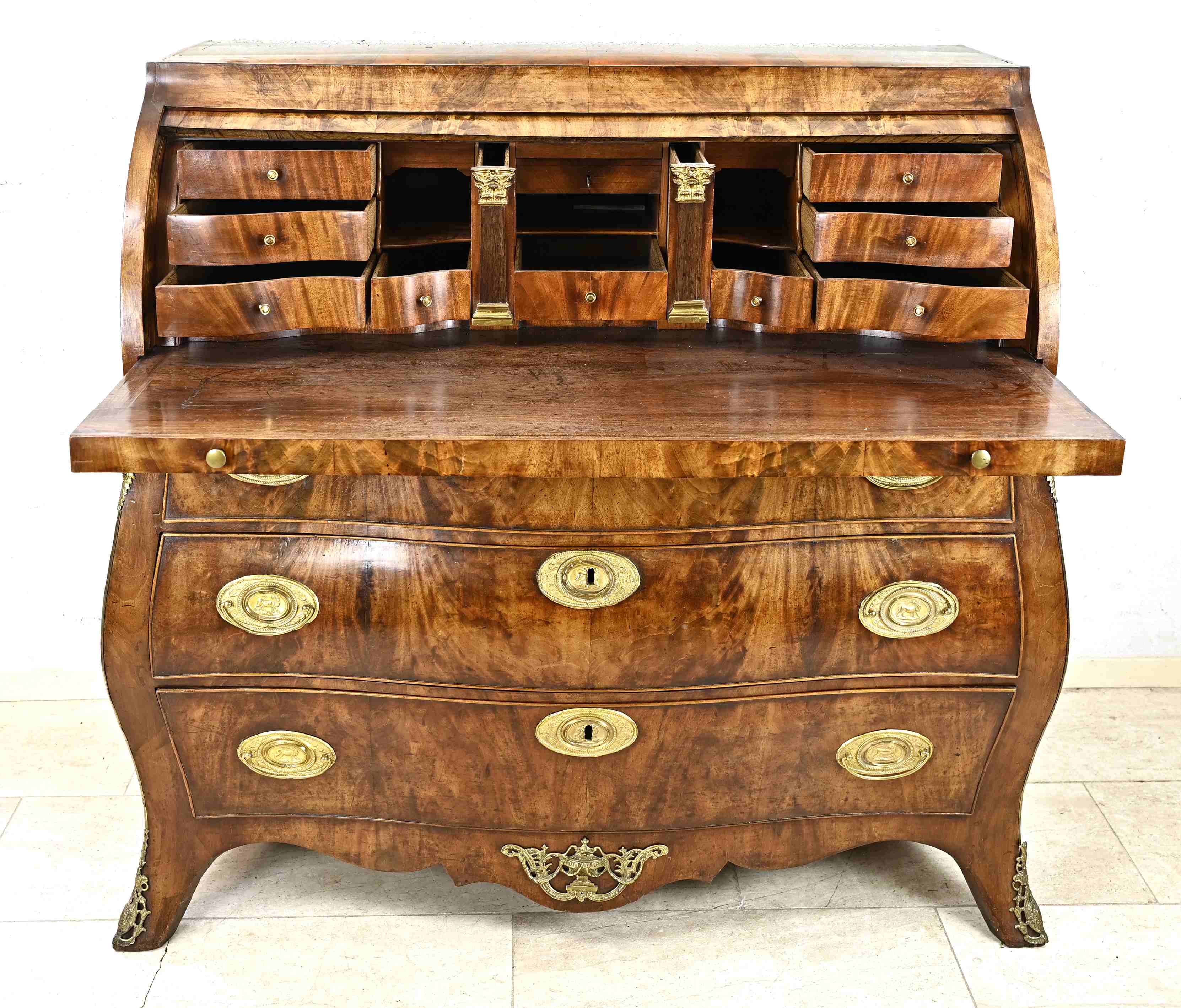 Mahogany secretary, 1760 - Image 4 of 4