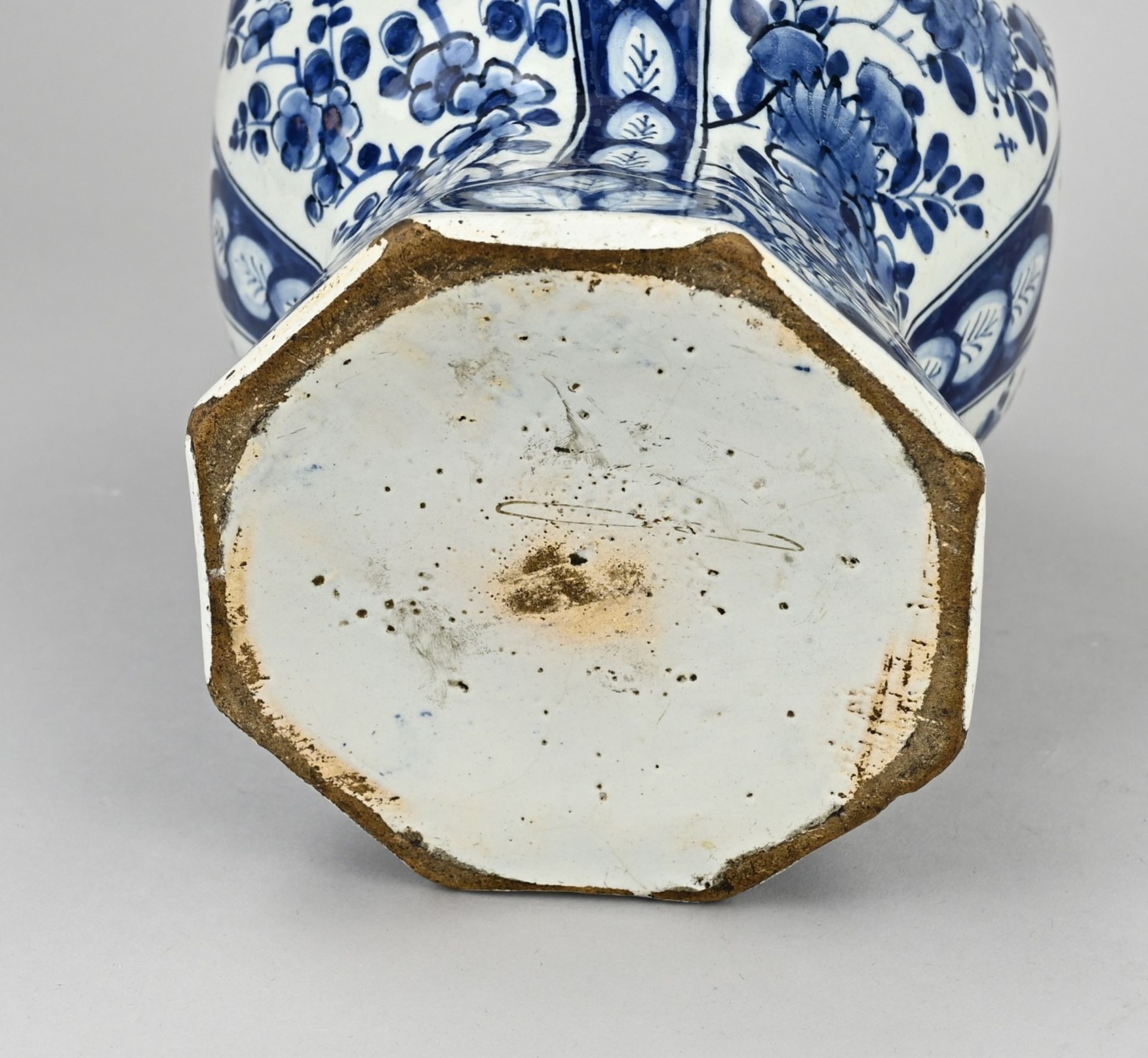 18th century Delft pot - Image 3 of 3