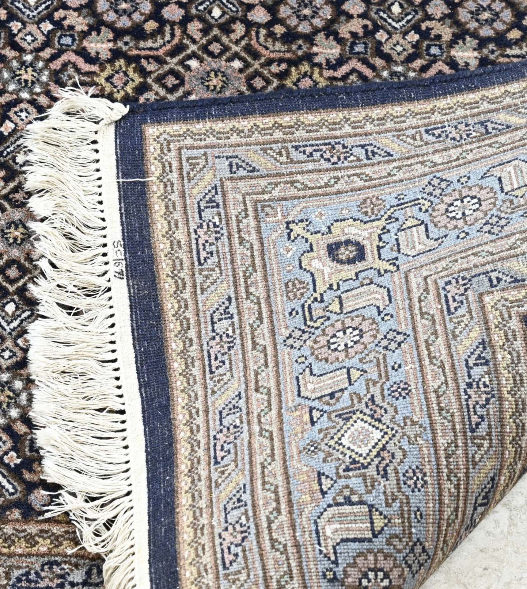 Persian rug, 250 x 171 cm. - Bild 3 aus 3