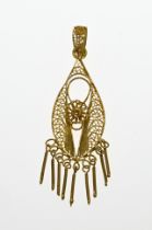 Gold filigree pendant