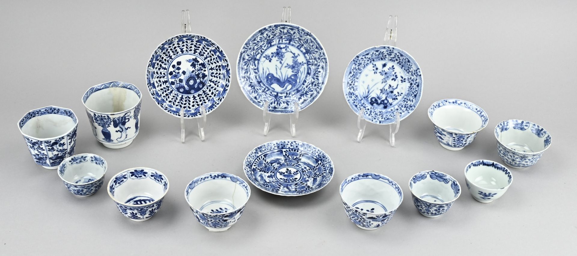 Lot of Chinese porcelain (14x)