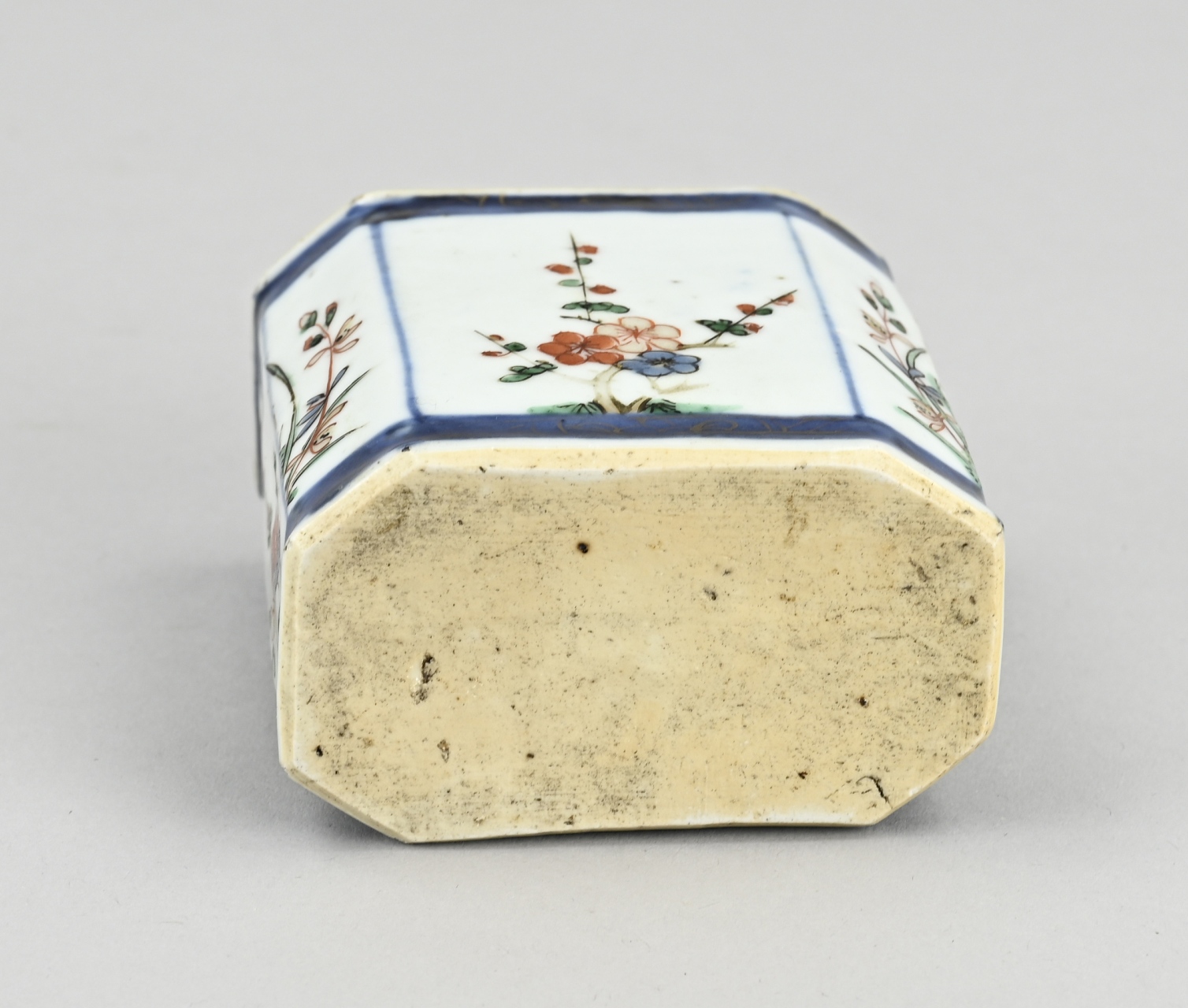 Chinese tea caddy, H 8.7 cm. - Image 2 of 2