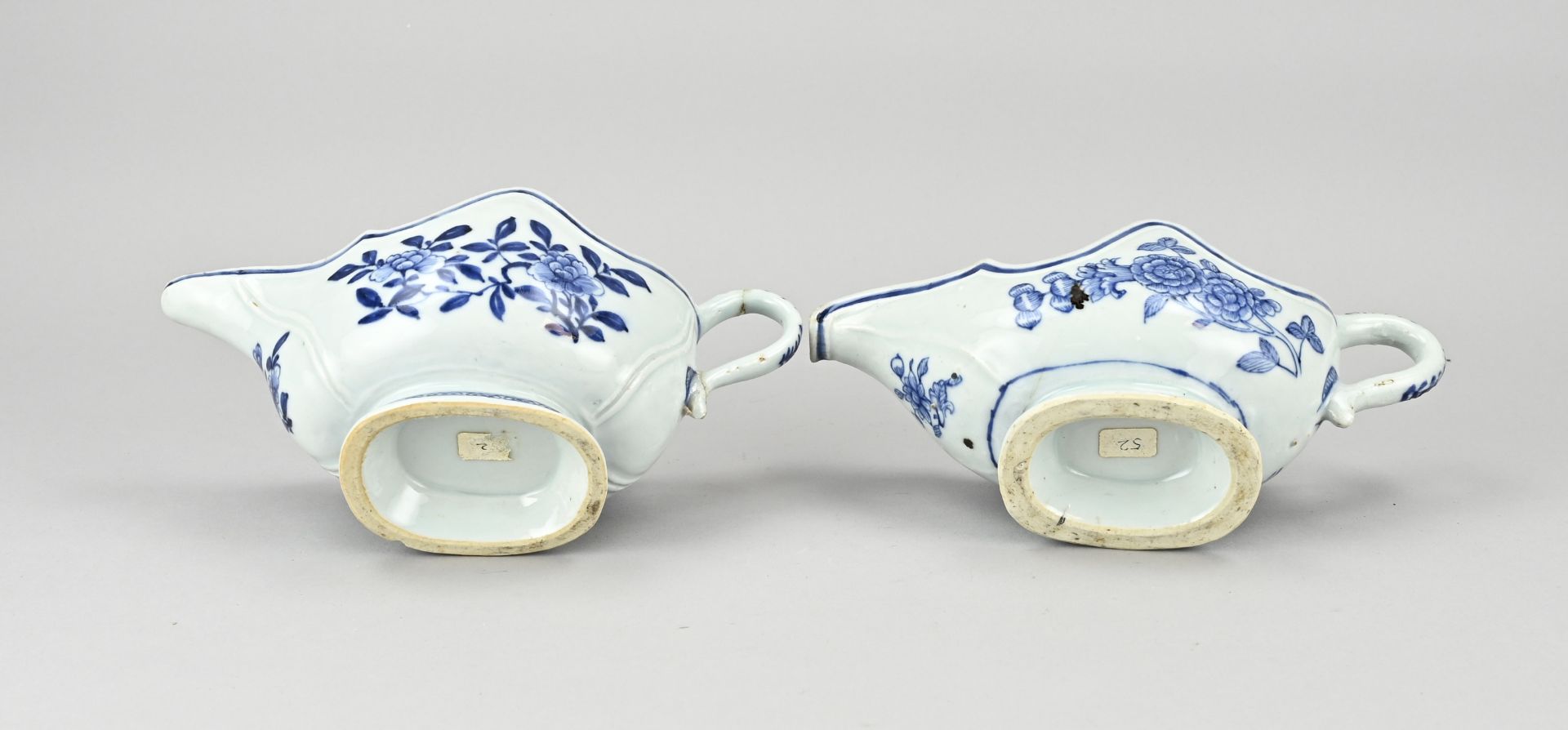 2x 18th Century Chinese sauce boat - Image 3 of 3
