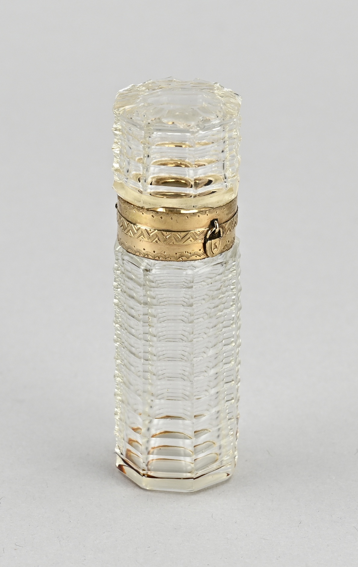 Odeur bottle with gold