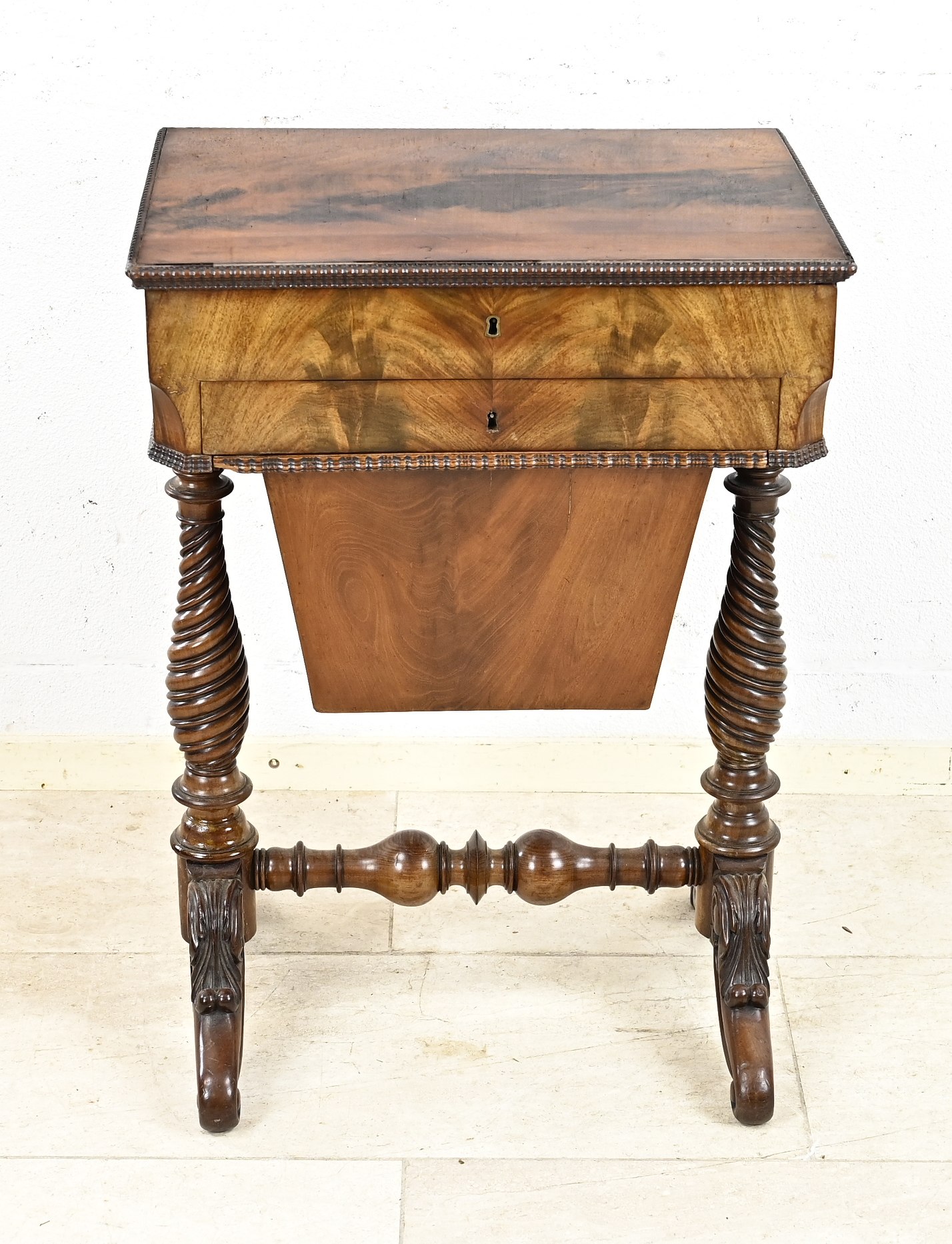 Antique sewing table, 1840