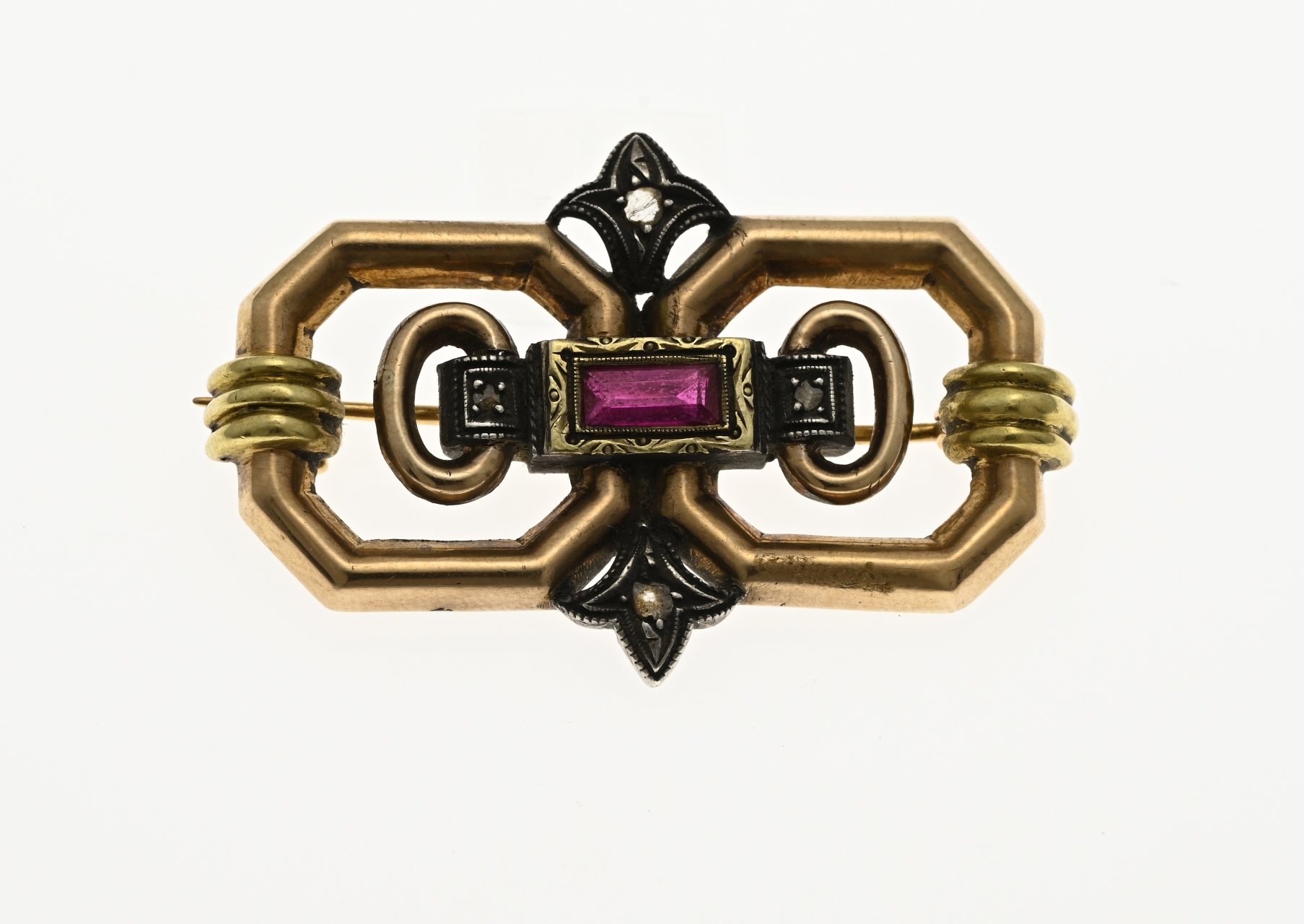 Art Deco brooch