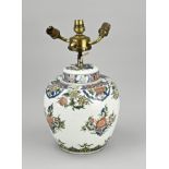 Chinese vase lamp, H 37 m.