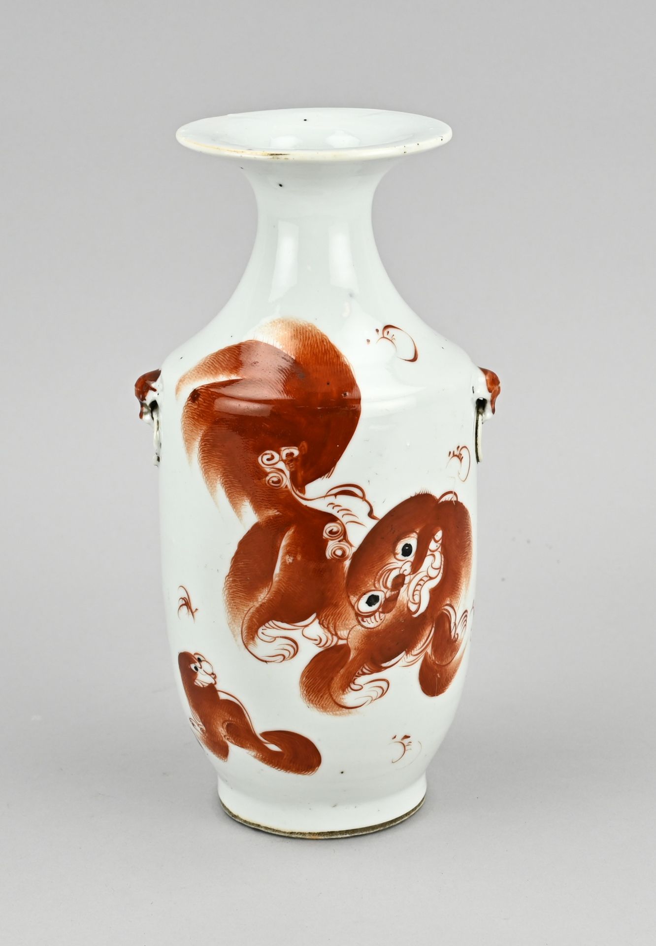 Chinese vase, H 22.4 cm.