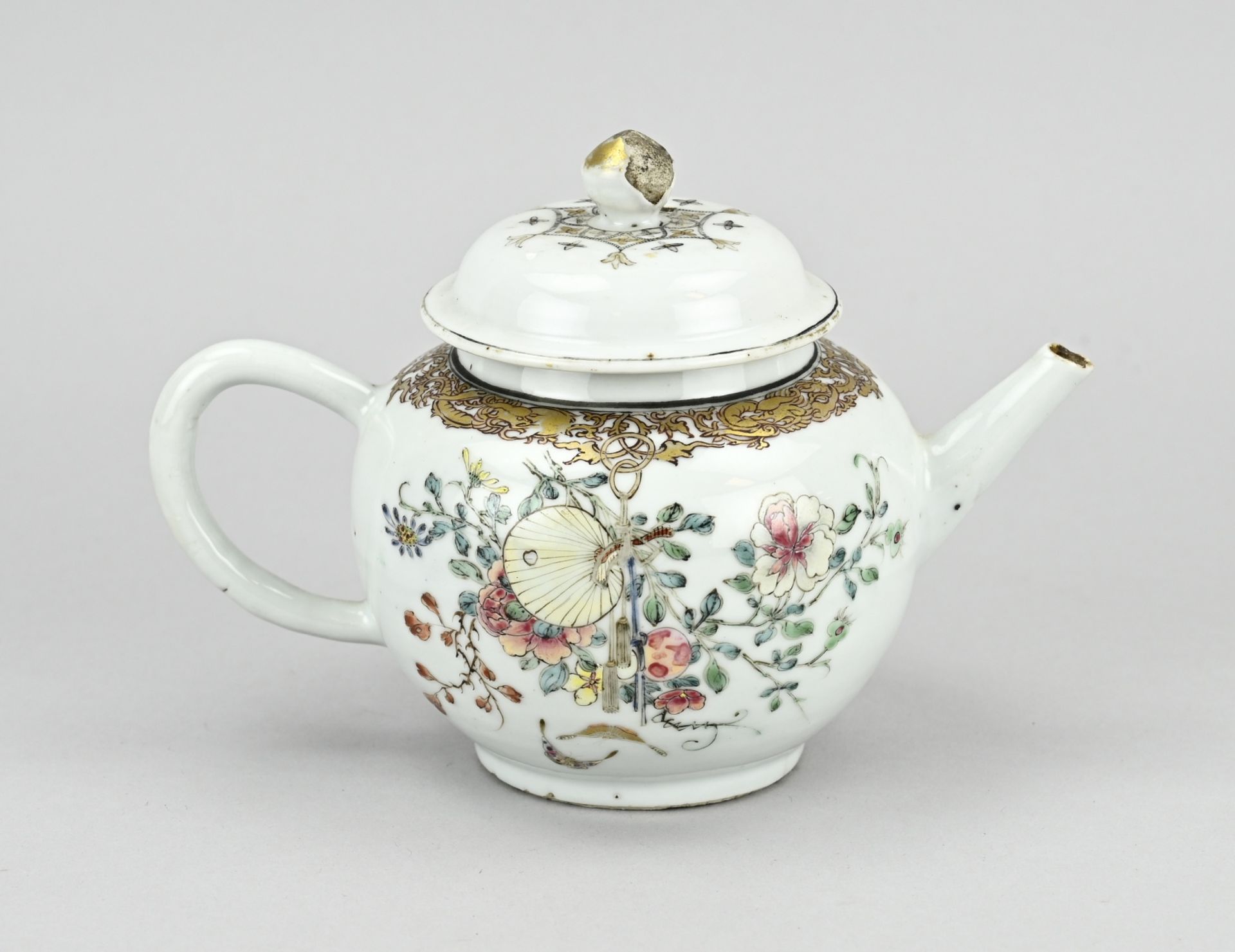 Chinese teapot Ã˜ 10 cm.