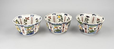 Three Makkumer bowls Ã˜ 20.5 cm.