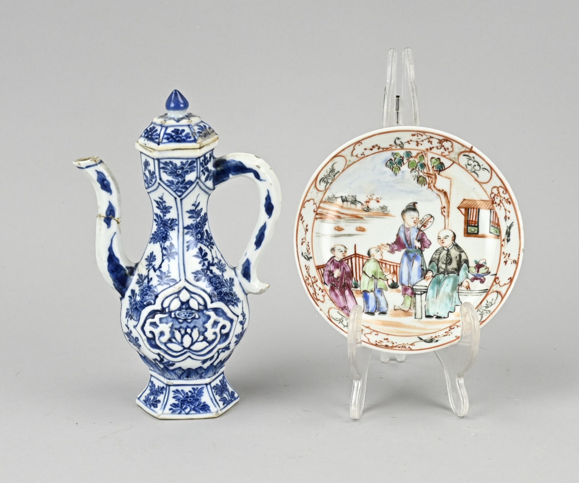 Two parts Chinese porcelain