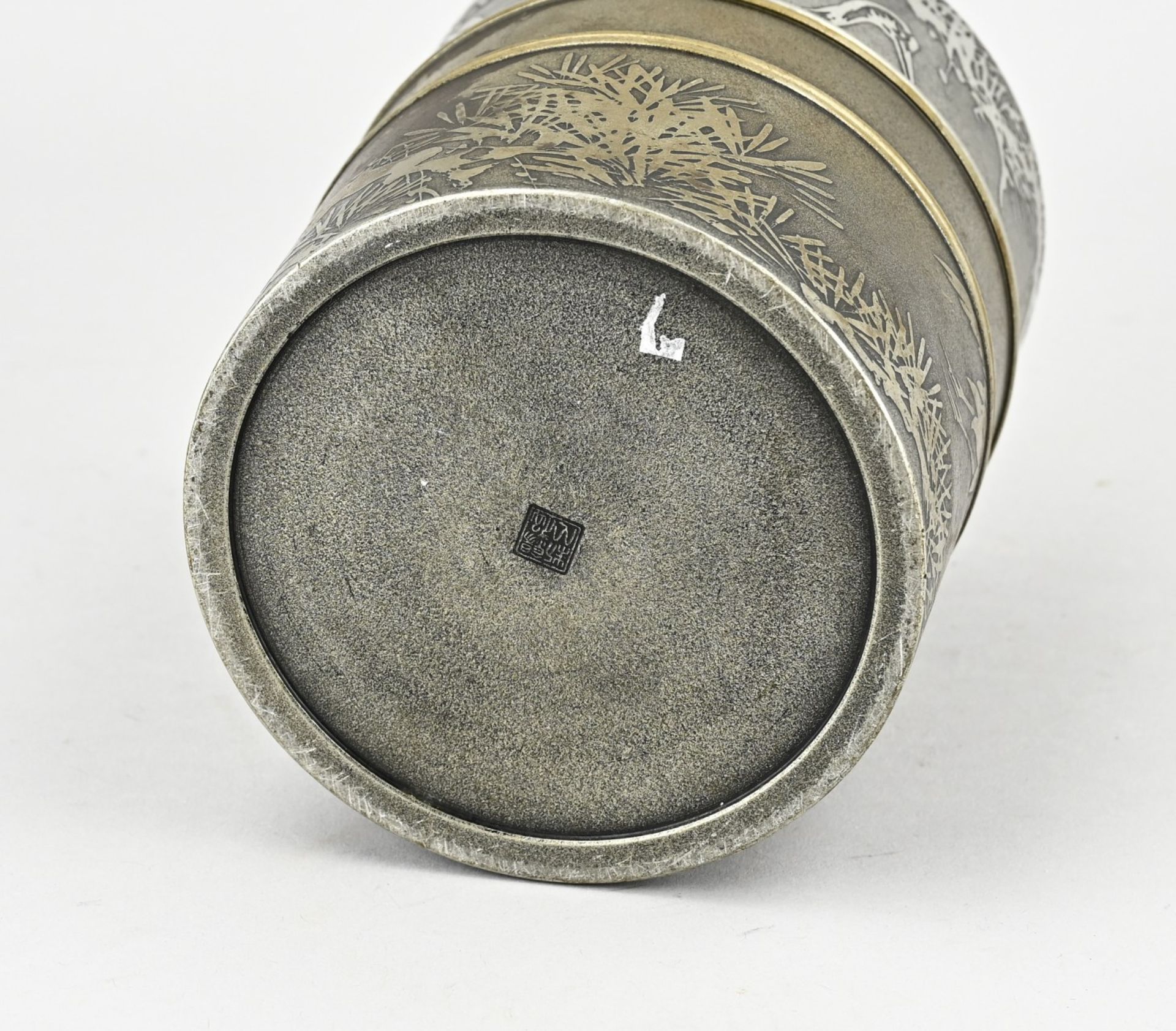 Japanese tin tobacco jar - Image 3 of 3