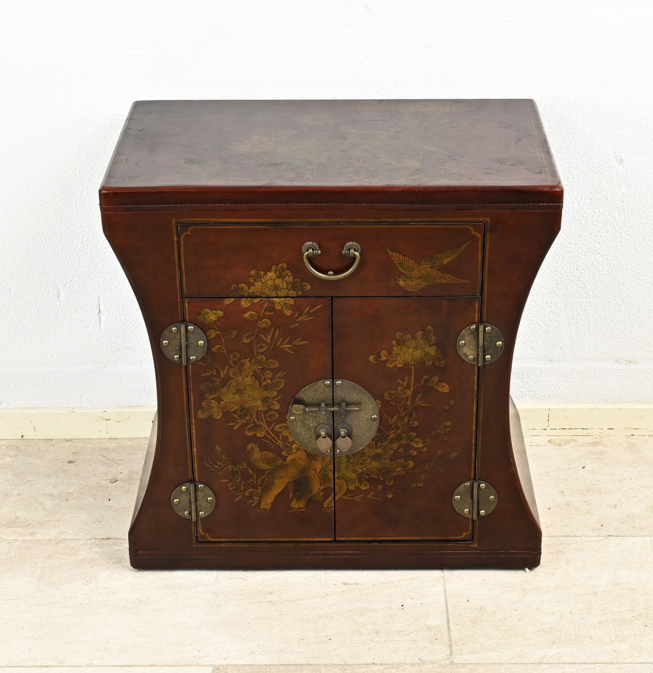 Tibetan chest of drawers