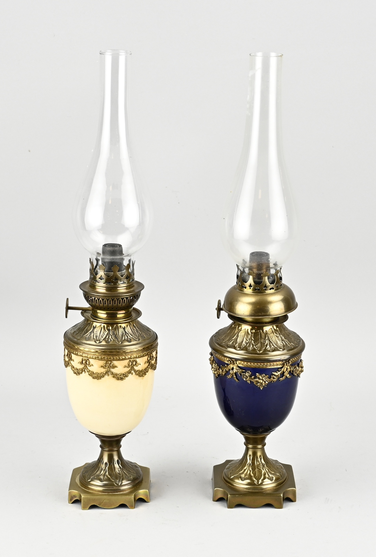 2x Empire style oil lamp