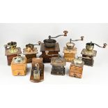 Lot of antique coffee grinders (9x)