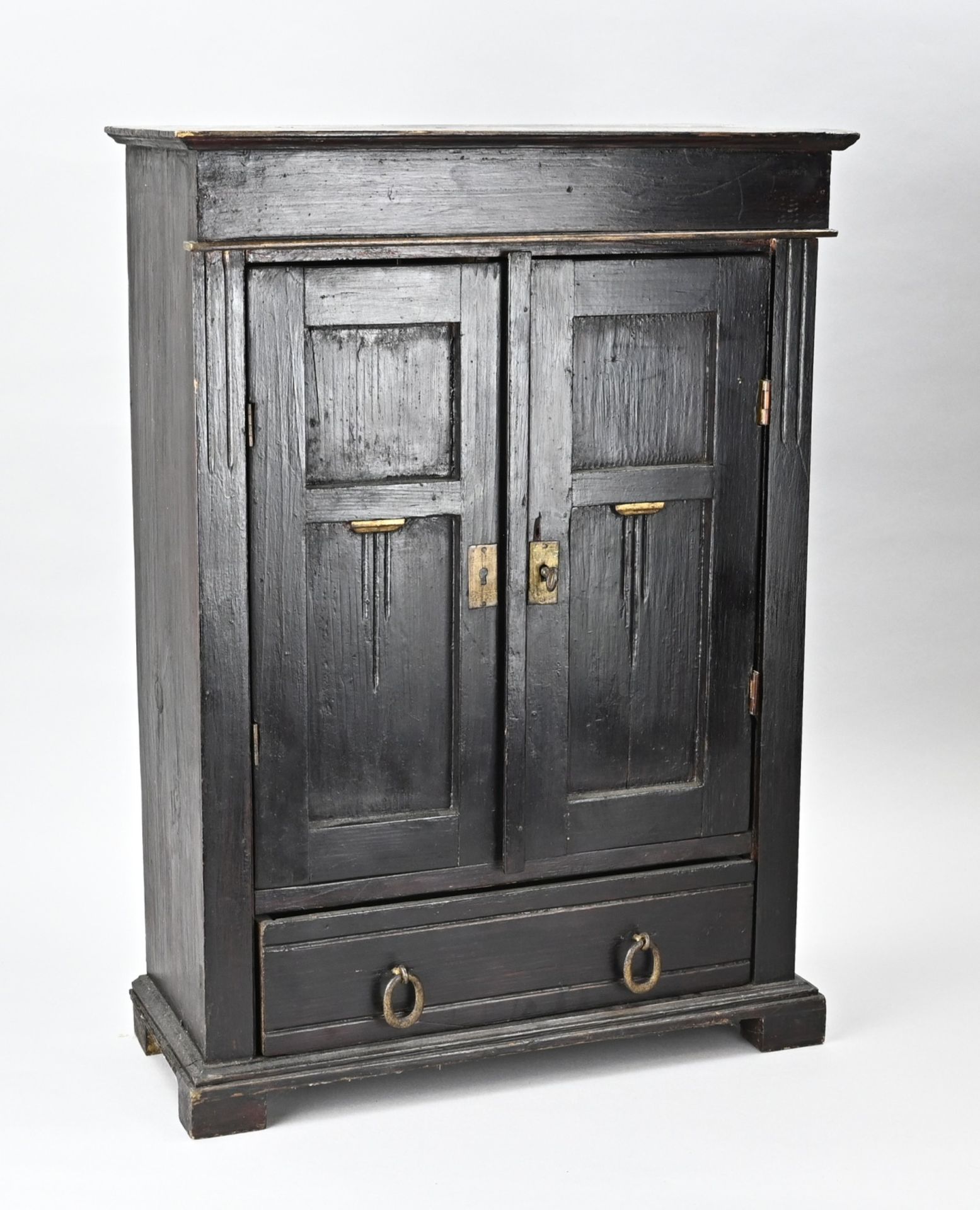 Toy children's linen cupboard, 1910