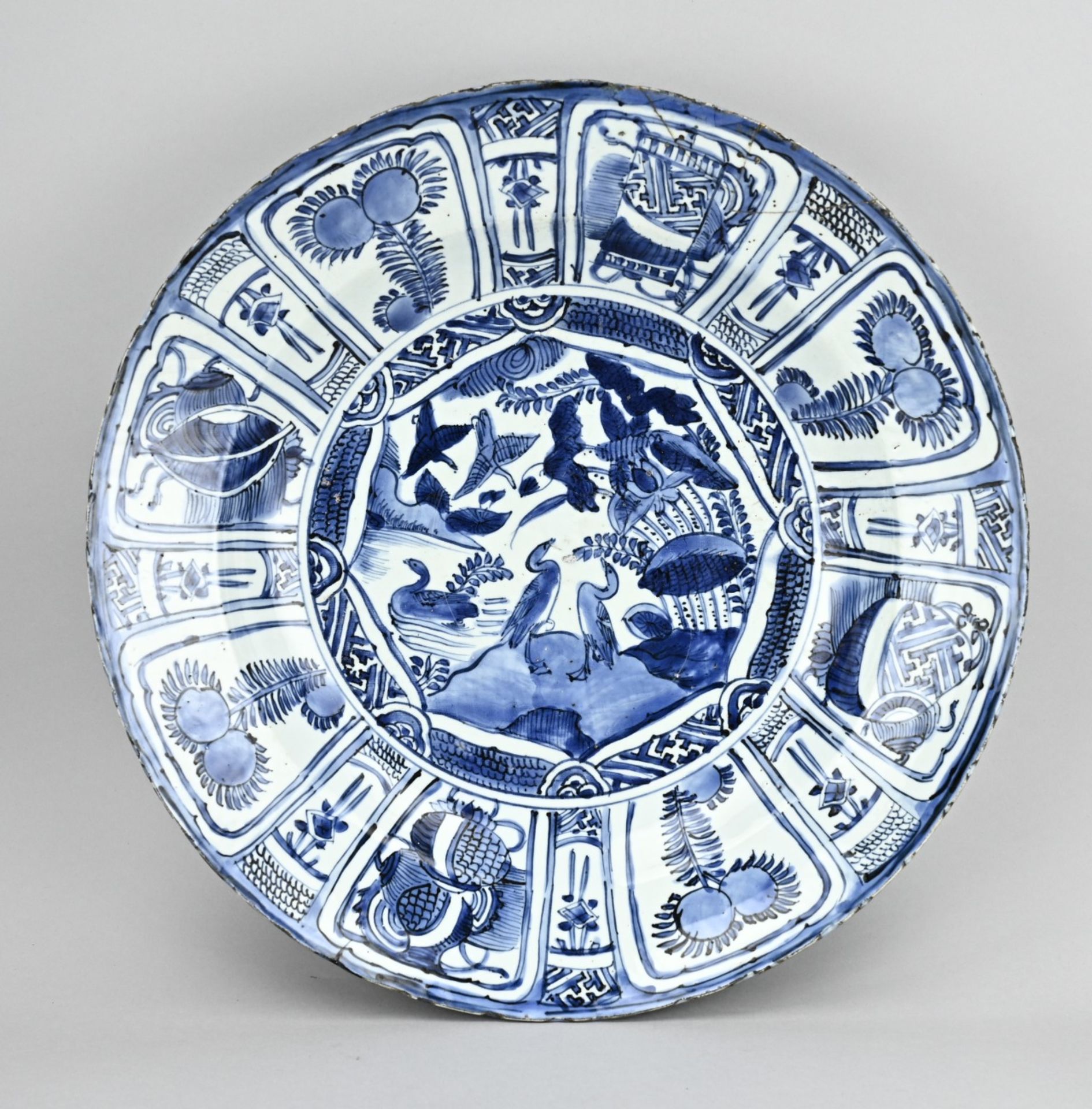 Wanli dish Ã˜ 48.6 cm.