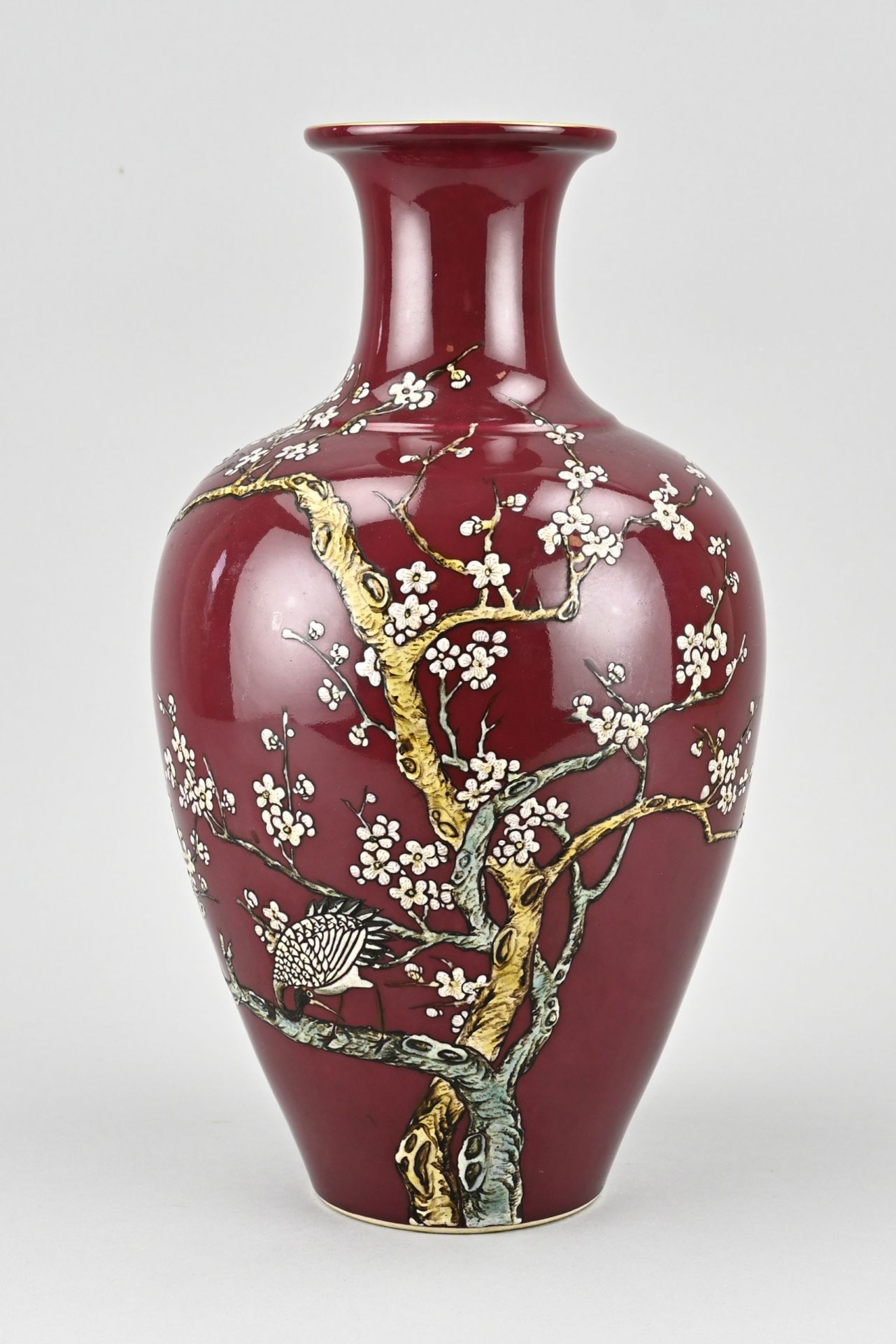 Chinese fam. rose vase, H 32 cm.