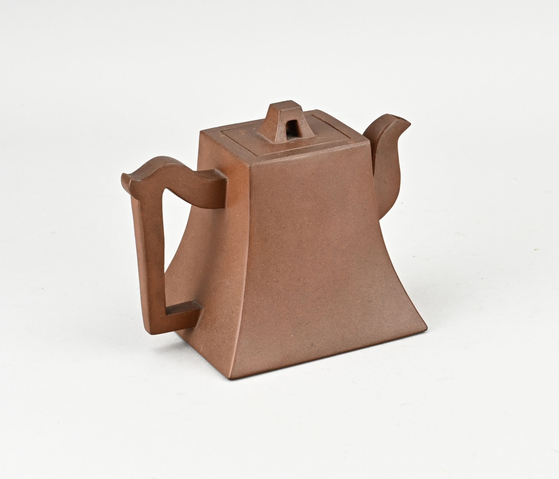 Yixing teapot - Image 2 of 3