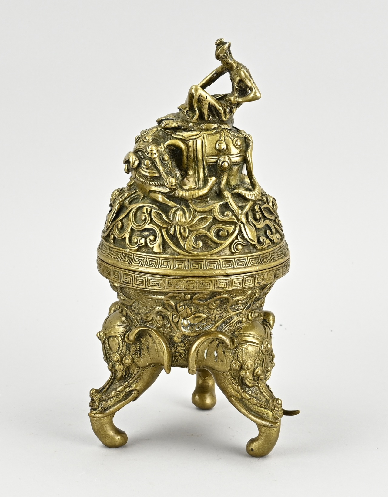 Bronze censer, H 24.5 cm.