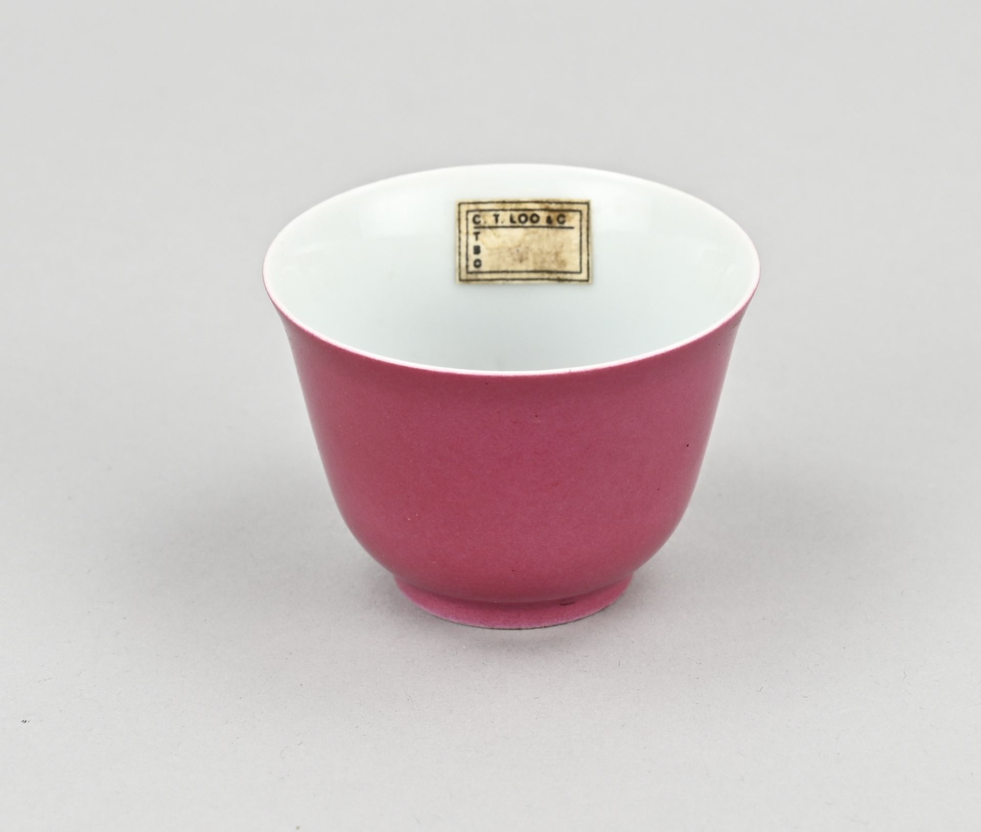 Ruby Red cup Ã˜ 5.2 cm.