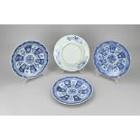 Set of four Chinese plates Ã˜ 23.5 cm.